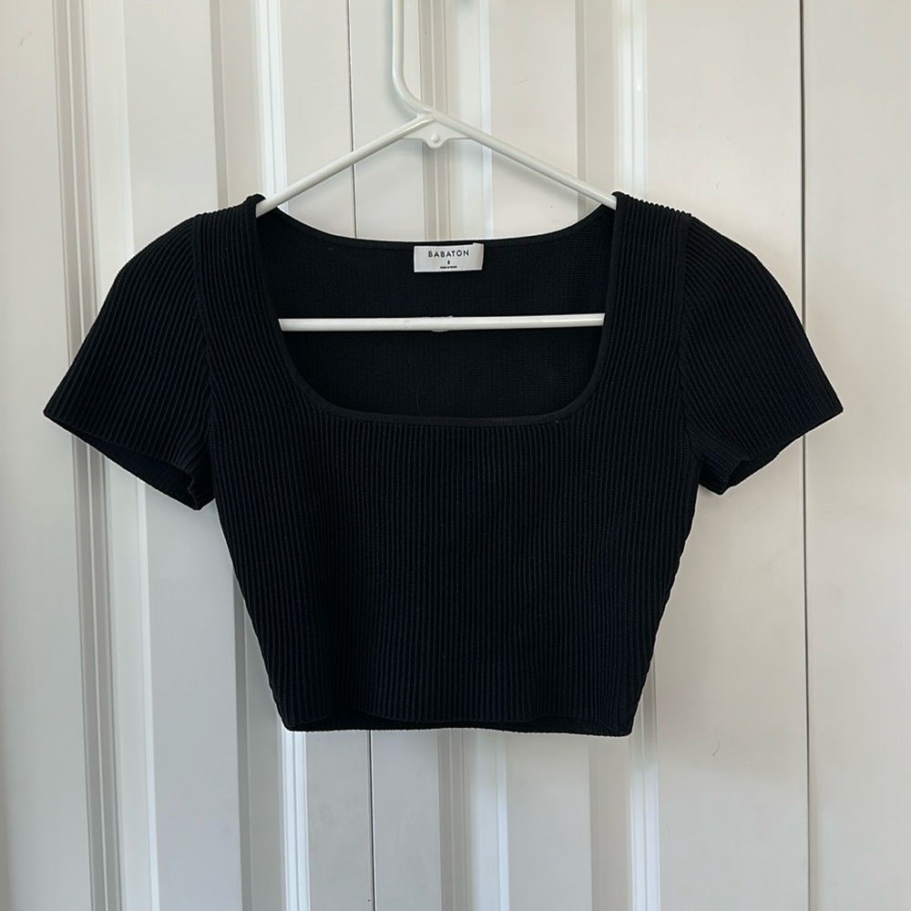 Black Aritzia top